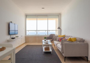 O&O Group-Exiting Beach View Best Loc Bat-Yam 3BR